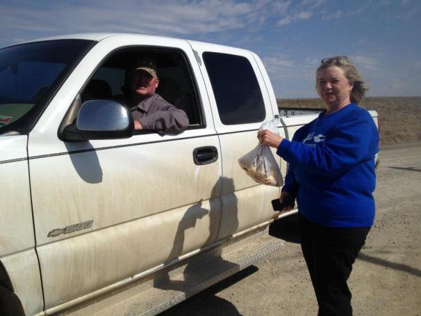This is Jim Thomas from Share-Life farms in Marshall, MO. He saw some of the LIFE Runners and wanted to donate something. He made a trip back home and gave us some of these refrigerated  organic sour apples - they were really good.  Blessings to him for being so generous and kind.
