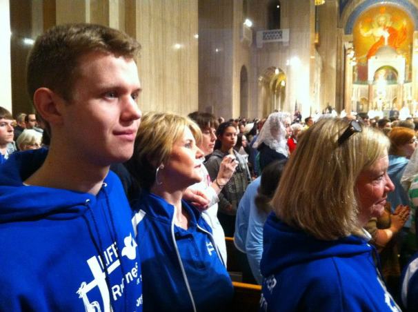 529347_4325829949445_2045359497_n